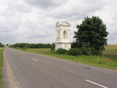 Белавичи (Мостов. р-н), часовня придорожная